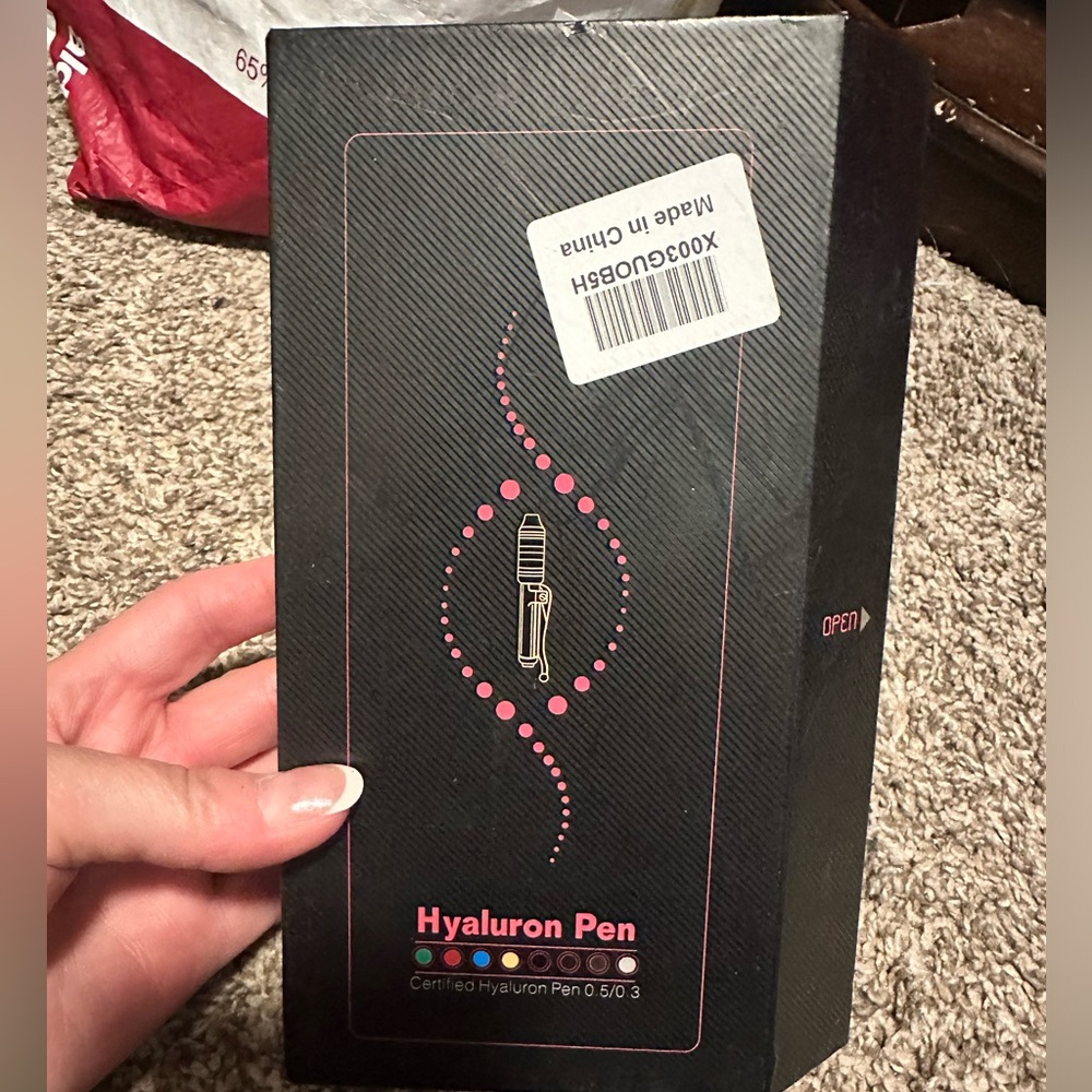 Rose gold Hyaluron pen